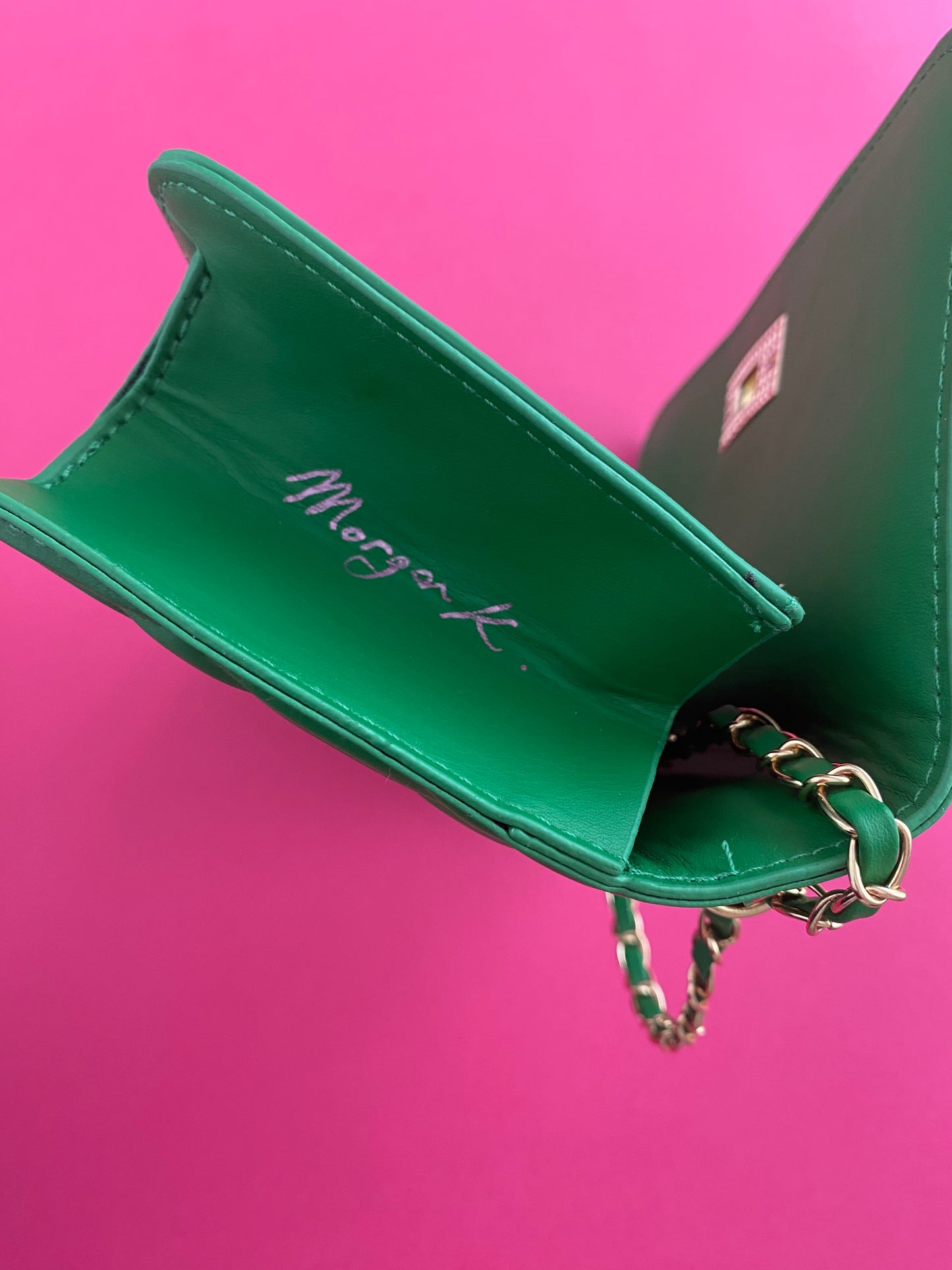 Mini Chevron Quilted Flap Chain Square Bag.